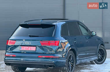 Внедорожник / Кроссовер Audi Q7 2019 в Ровно