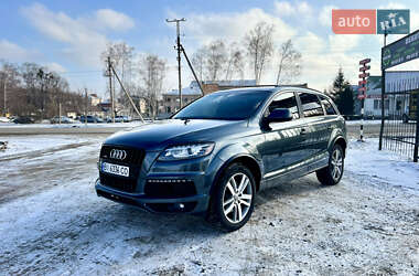 Позашляховик / Кросовер Audi Q7 2012 в Полтаві