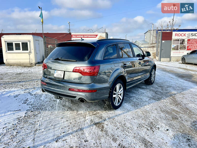 Внедорожник / Кроссовер Audi Q7 2012 в Полтаве