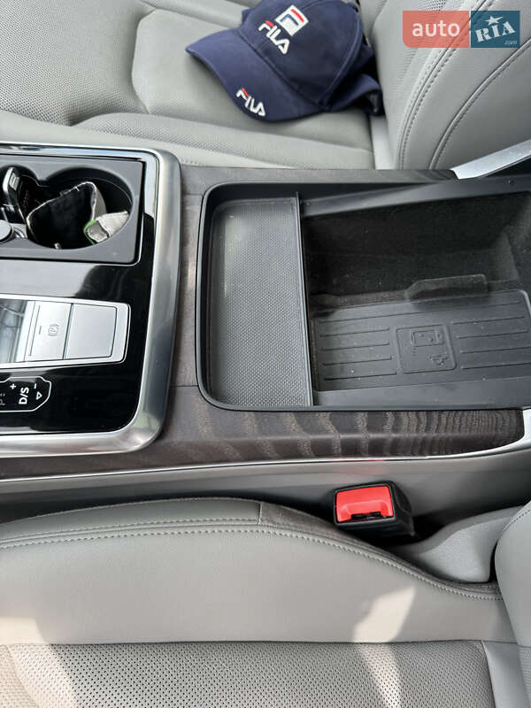 Внедорожник / Кроссовер Audi Q7 2020 в Киеве фото 18 Внедорожник / Кроссовер Audi Q7 2020 в Киеве
