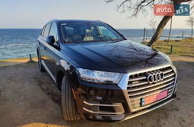 Позашляховик / Кросовер Audi Q7 2017 в Одесі