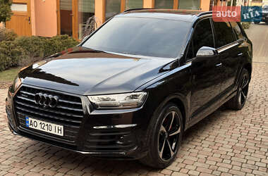 Внедорожник / Кроссовер Audi Q7 2018 в Берегово