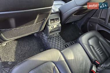 Внедорожник / Кроссовер Audi Q7 2015 в 