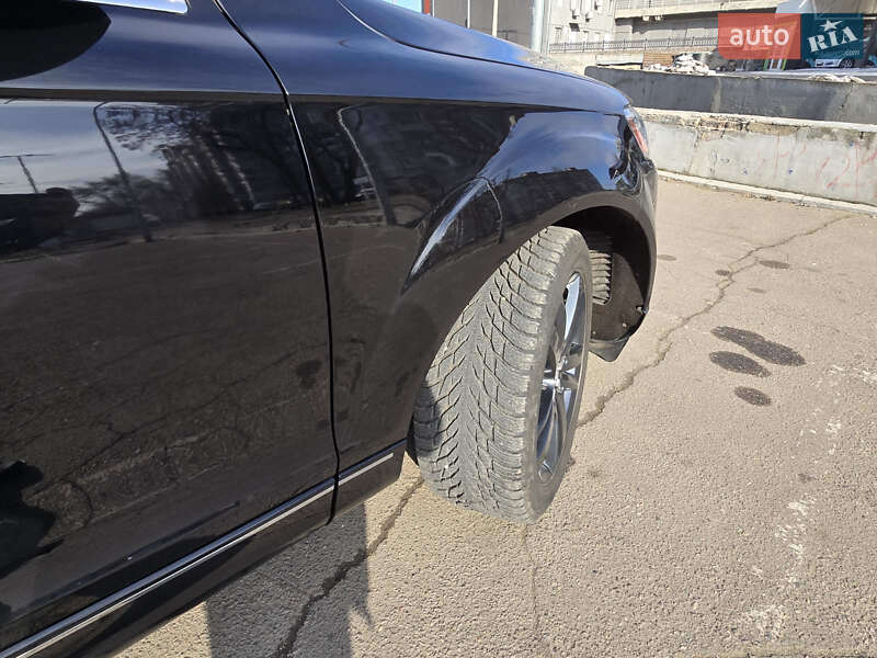 Внедорожник / Кроссовер Audi Q7 2015 в Николаеве