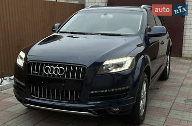 Позашляховик / Кросовер Audi Q7 2013 в Умані