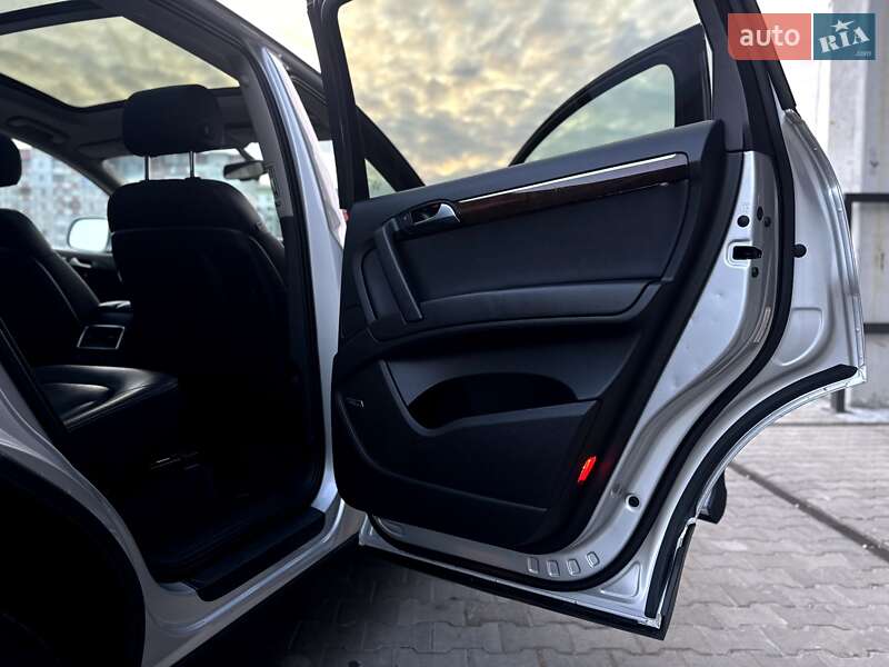 Внедорожник / Кроссовер Audi Q7 2011 в Калуше фото 76 Внедорожник / Кроссовер Audi Q7 2011 в Калуше