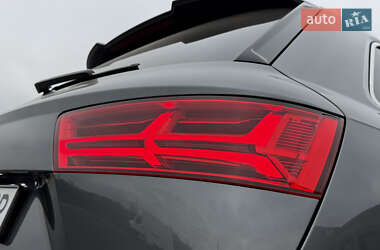 Внедорожник / Кроссовер Audi Q7 2015 в 