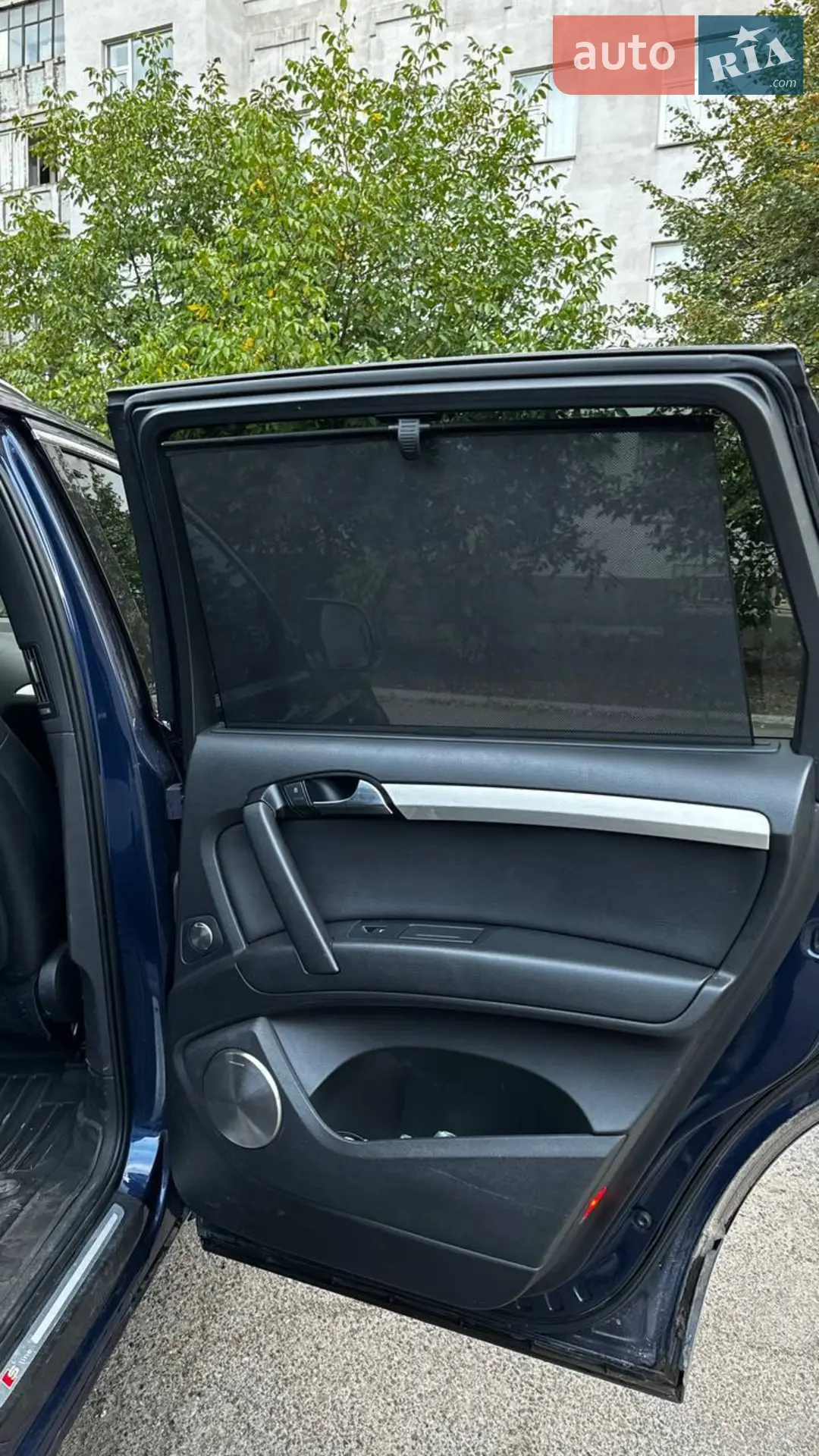 Audi Q7 2010 VIN WA1WMAFE3BD001401 фото оголошення 16 з 18
