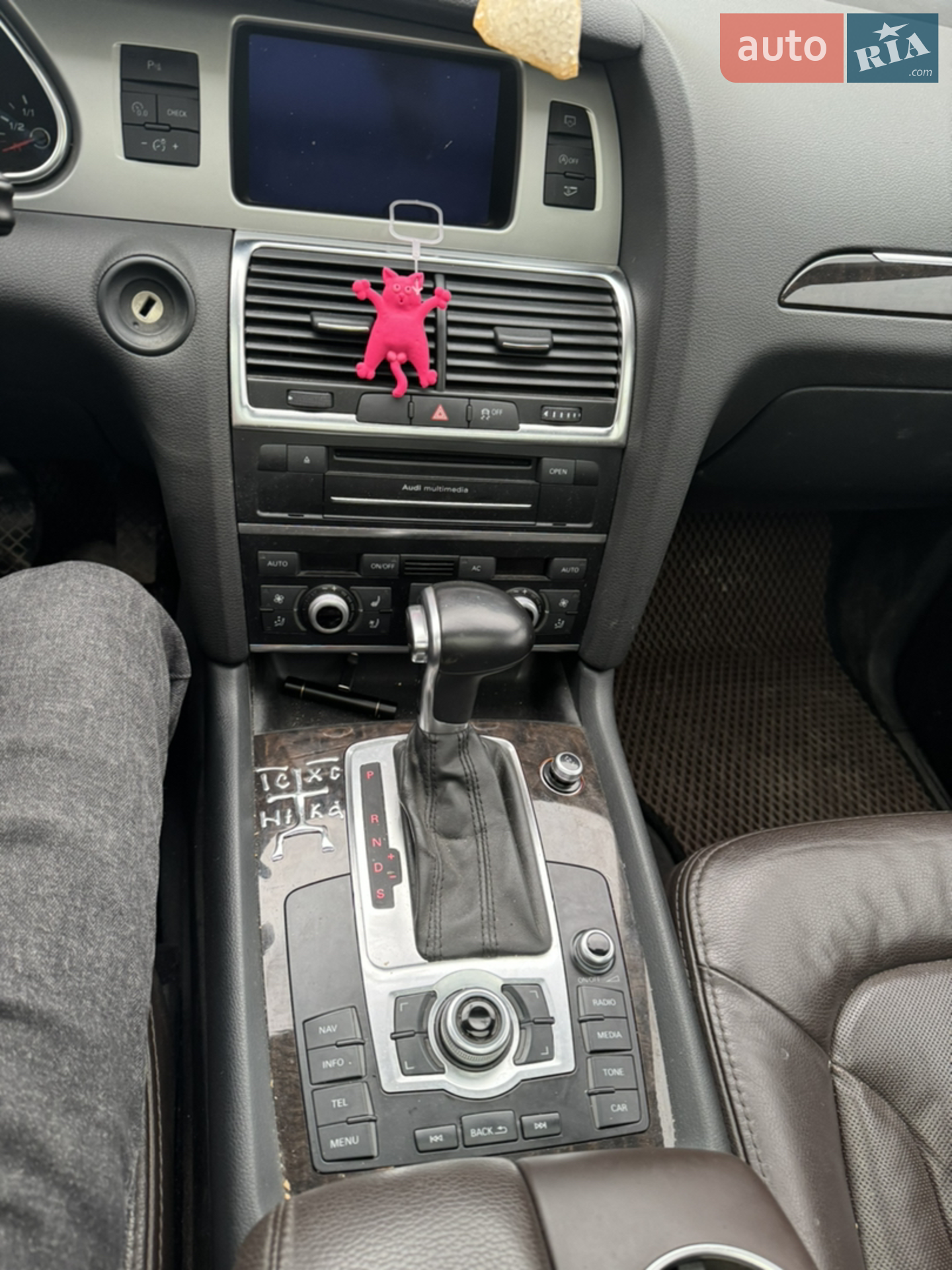 2011 Audi Q7 - мініатюра 10