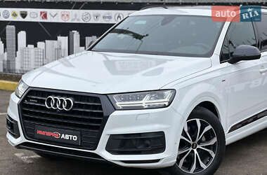 Внедорожник / Кроссовер Audi Q7 2018 в Киеве