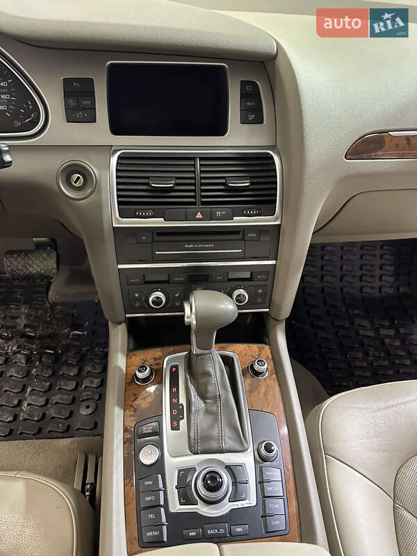 Внедорожник / Кроссовер Audi Q7 2015 в Кропивницком фото 78 Внедорожник / Кроссовер Audi Q7 2015 в Кропивницком