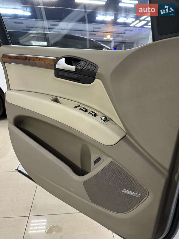 Внедорожник / Кроссовер Audi Q7 2015 в Кропивницком фото 82 Внедорожник / Кроссовер Audi Q7 2015 в Кропивницком