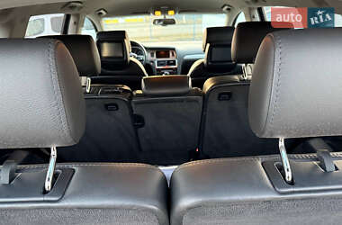 Позашляховик / Кросовер Audi Q7 2010 в 