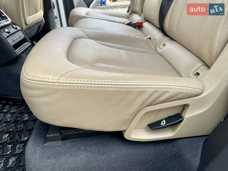 Позашляховик / Кросовер Audi Q7 2014 в Дніпрі