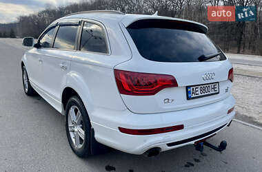 Позашляховик / Кросовер Audi Q7 2014 в 