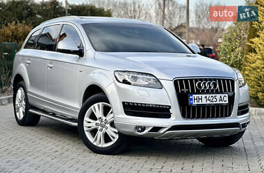 Внедорожник / Кроссовер Audi Q7 2014 в Одессе