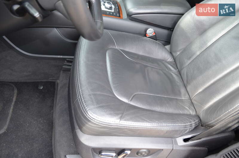 Внедорожник / Кроссовер Audi Q7 2011 в Житомире