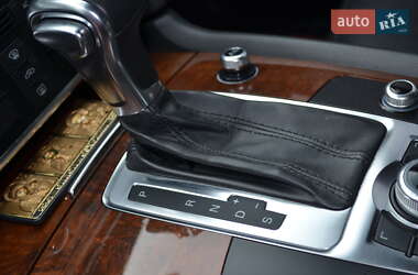 Внедорожник / Кроссовер Audi Q7 2011 в 