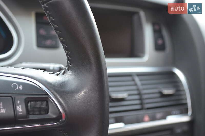 Внедорожник / Кроссовер Audi Q7 2011 в Житомире