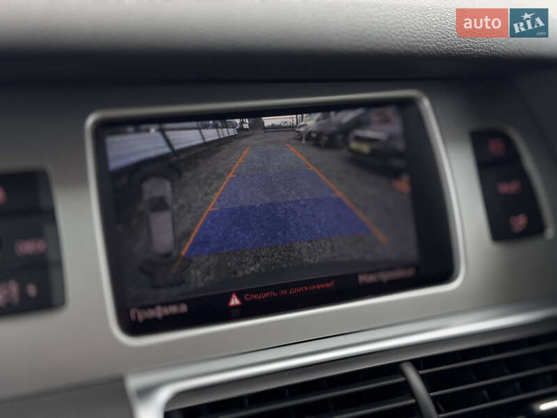 Позашляховик / Кросовер Audi Q7 2013 в Умані