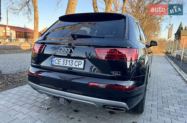 Внедорожник / Кроссовер Audi Q7 2015 в 