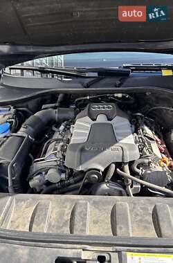 Внедорожник / Кроссовер Audi Q7 2013 в 