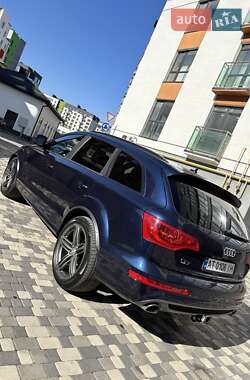 Внедорожник / Кроссовер Audi Q7 2013 в 