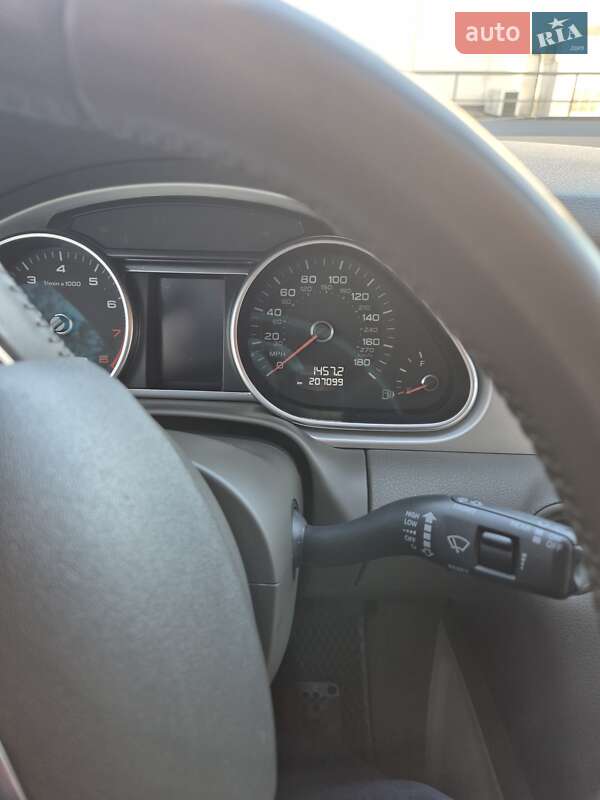 Внедорожник / Кроссовер Audi Q7 2013 в Черновцах