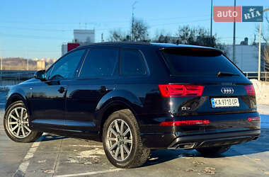 Позашляховик / Кросовер Audi Q7 2019 в Києві