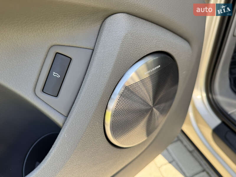 Позашляховик / Кросовер Audi Q7 2012 в Дніпрі фото 29 Позашляховик / Кросовер Audi Q7 2012 в Дніпрі