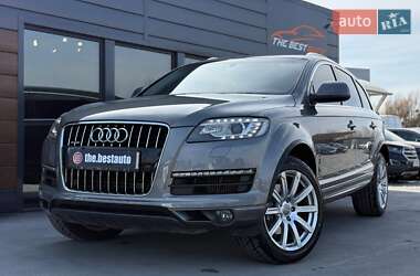 Позашляховик / Кросовер Audi Q7 2013 в 