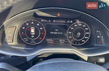 Внедорожник / Кроссовер Audi Q7 2017 в 
