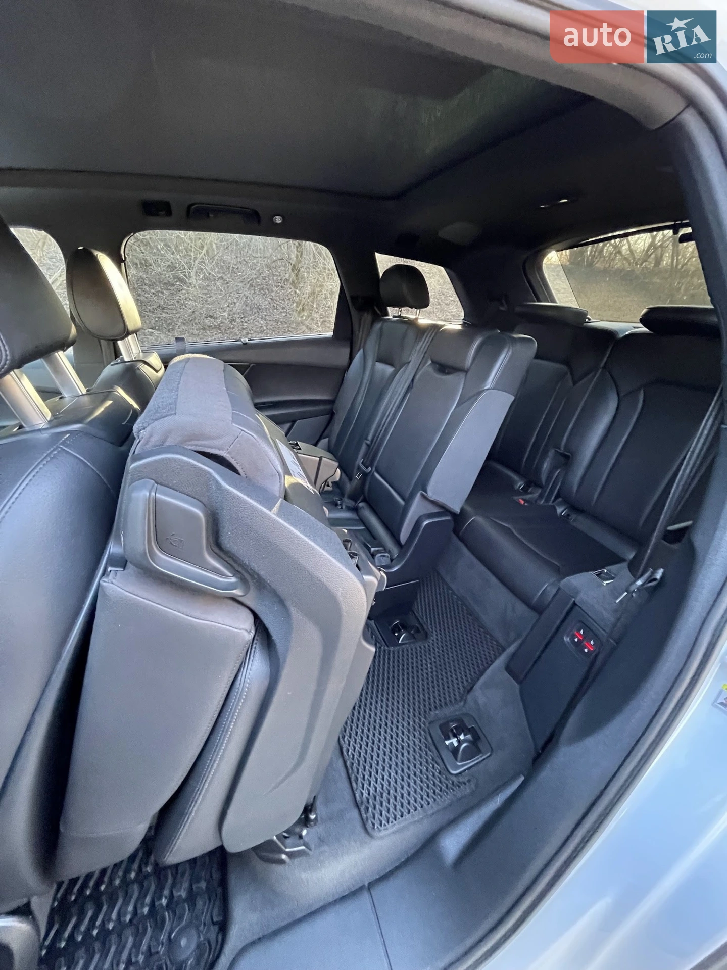 2017 Audi Q7 - мініатюра 31
