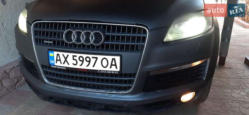 Audi Q7 2008