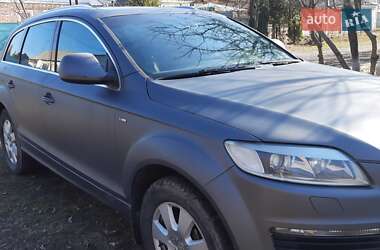 Внедорожник / Кроссовер Audi Q7 2008 в 