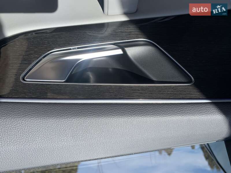 Позашляховик / Кросовер Audi Q7 2022 в Дрогобичі
