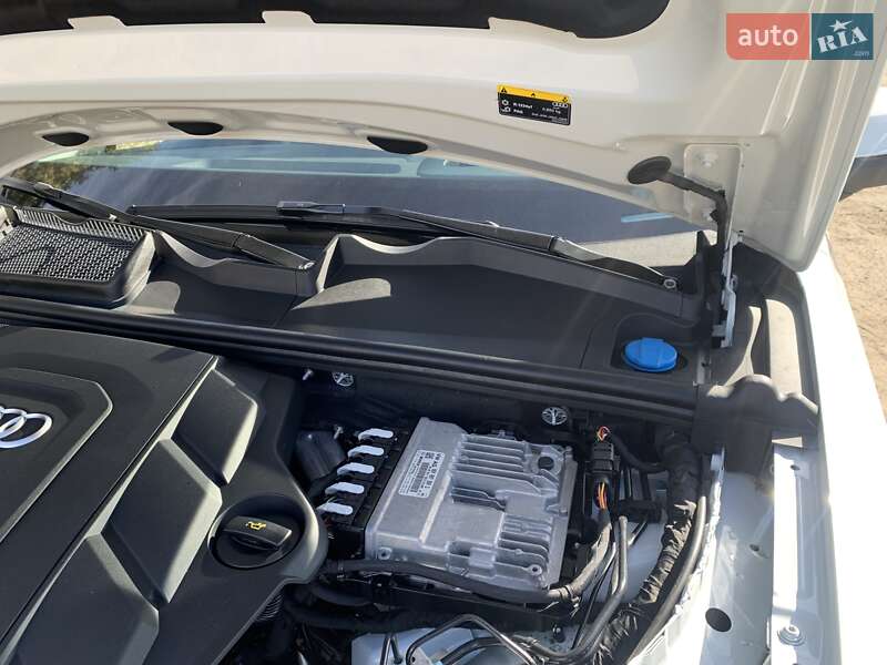 Позашляховик / Кросовер Audi Q7 2022 в Дрогобичі