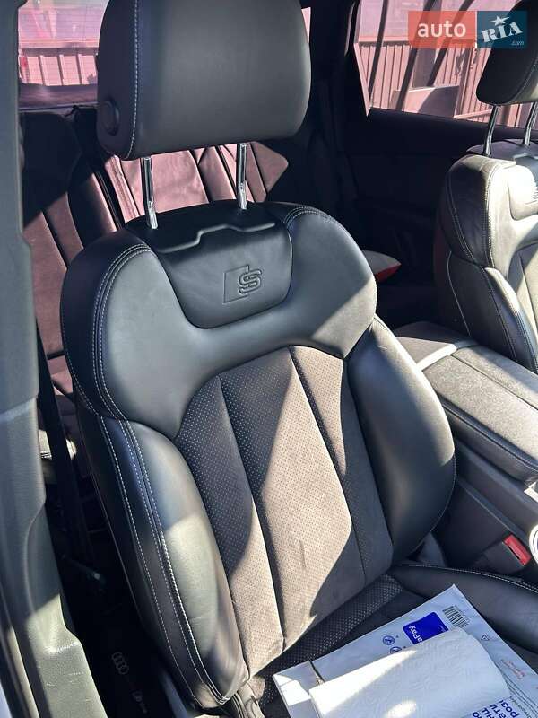 Внедорожник / Кроссовер Audi Q7 2015 в Тернополе
