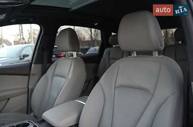 Внедорожник / Кроссовер Audi Q7 2020 в 