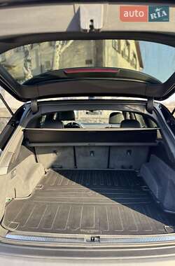 Позашляховик / Кросовер Audi Q7 2017 в 