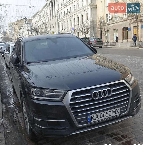 Audi Q7 2016