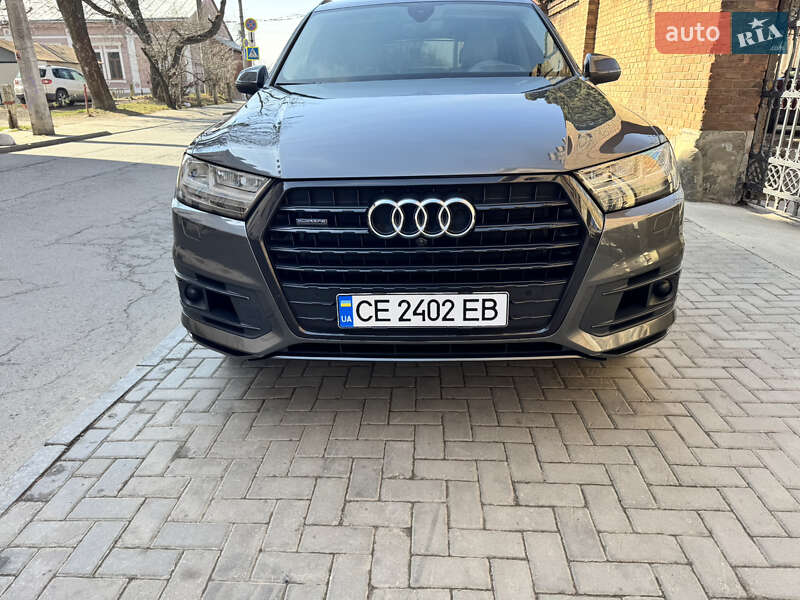 Внедорожник / Кроссовер Audi Q7 2018 в Черновцах