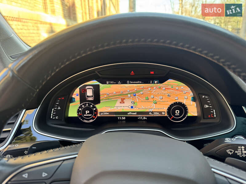 Внедорожник / Кроссовер Audi Q7 2018 в Черновцах