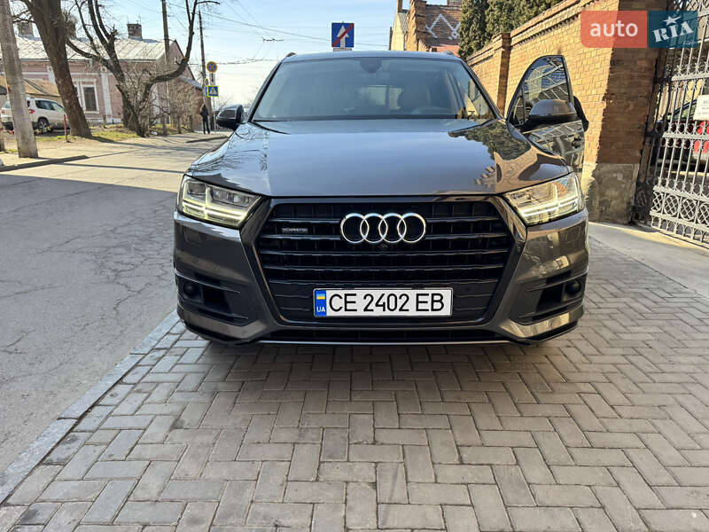 Внедорожник / Кроссовер Audi Q7 2018 в Черновцах