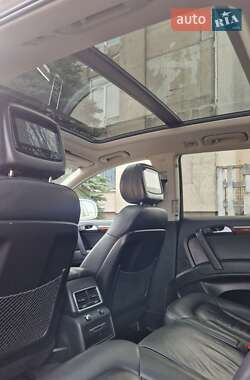 Внедорожник / Кроссовер Audi Q7 2014 в 