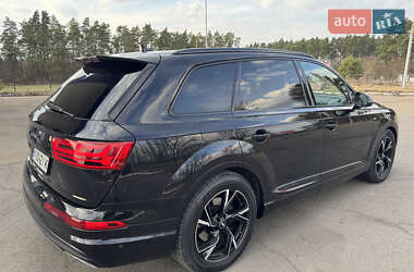 Внедорожник / Кроссовер Audi Q7 2015 в Дубно