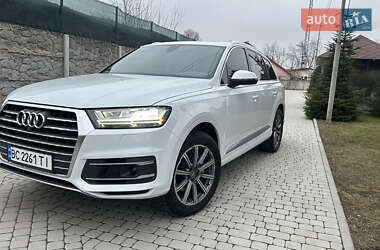 Позашляховик / Кросовер Audi Q7 2016 в Яворові