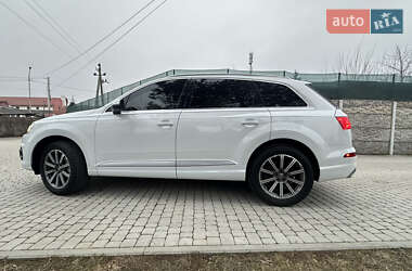 Внедорожник / Кроссовер Audi Q7 2016 в Яворове