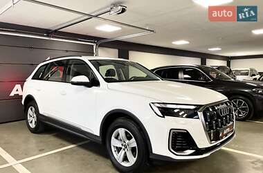 Внедорожник / Кроссовер Audi Q7 2025 в Львове