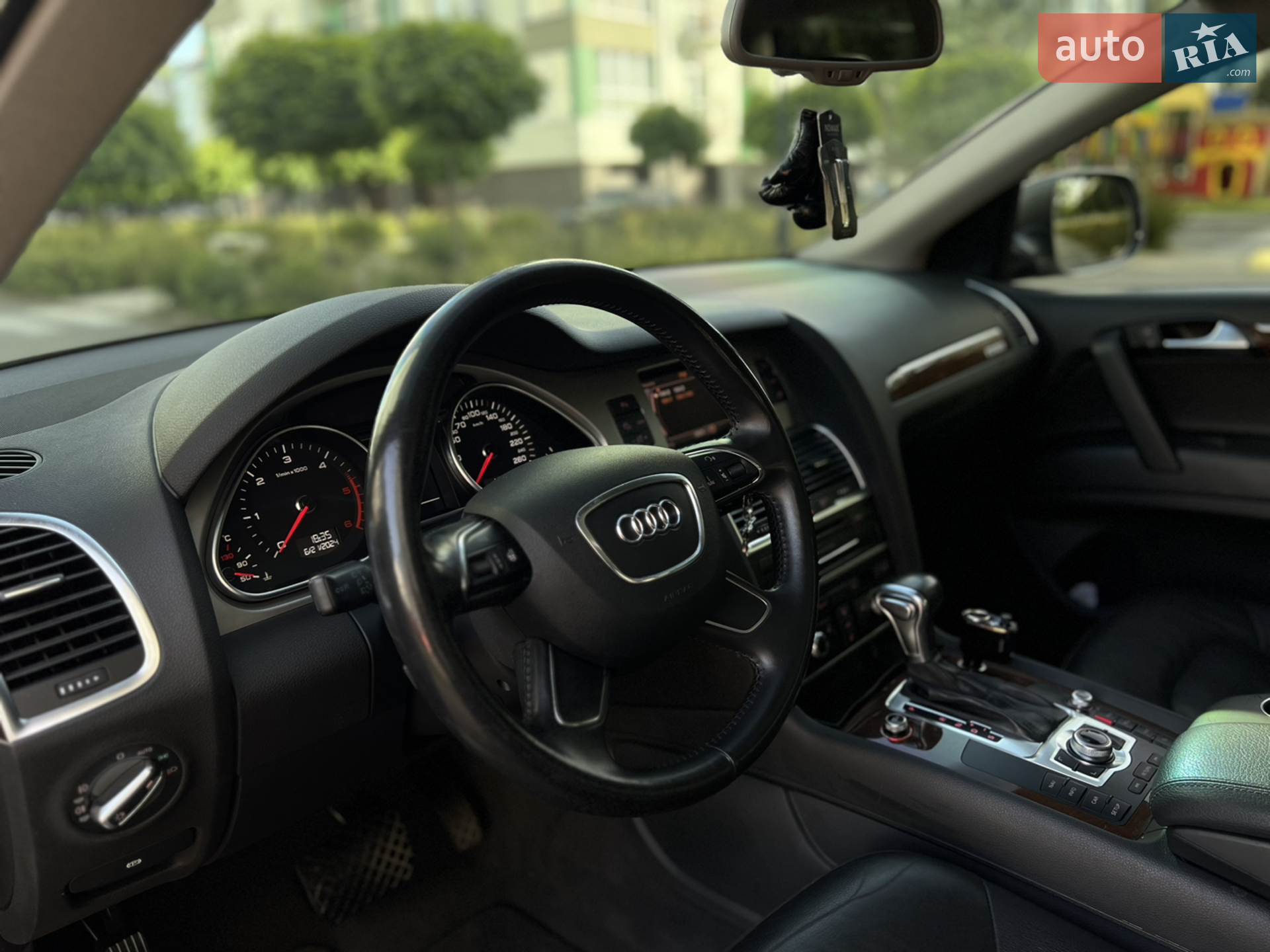 2012 Audi Q7 - мініатюра 2